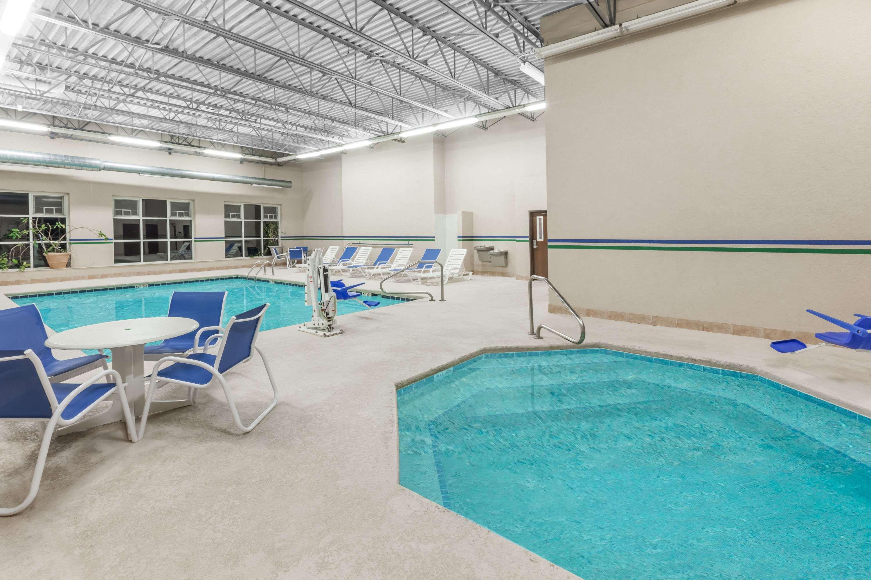 Spark By Hilton Walker Grand Rapids North Luaran gambar